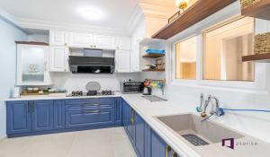 Modular Kitchen & Wardrobes